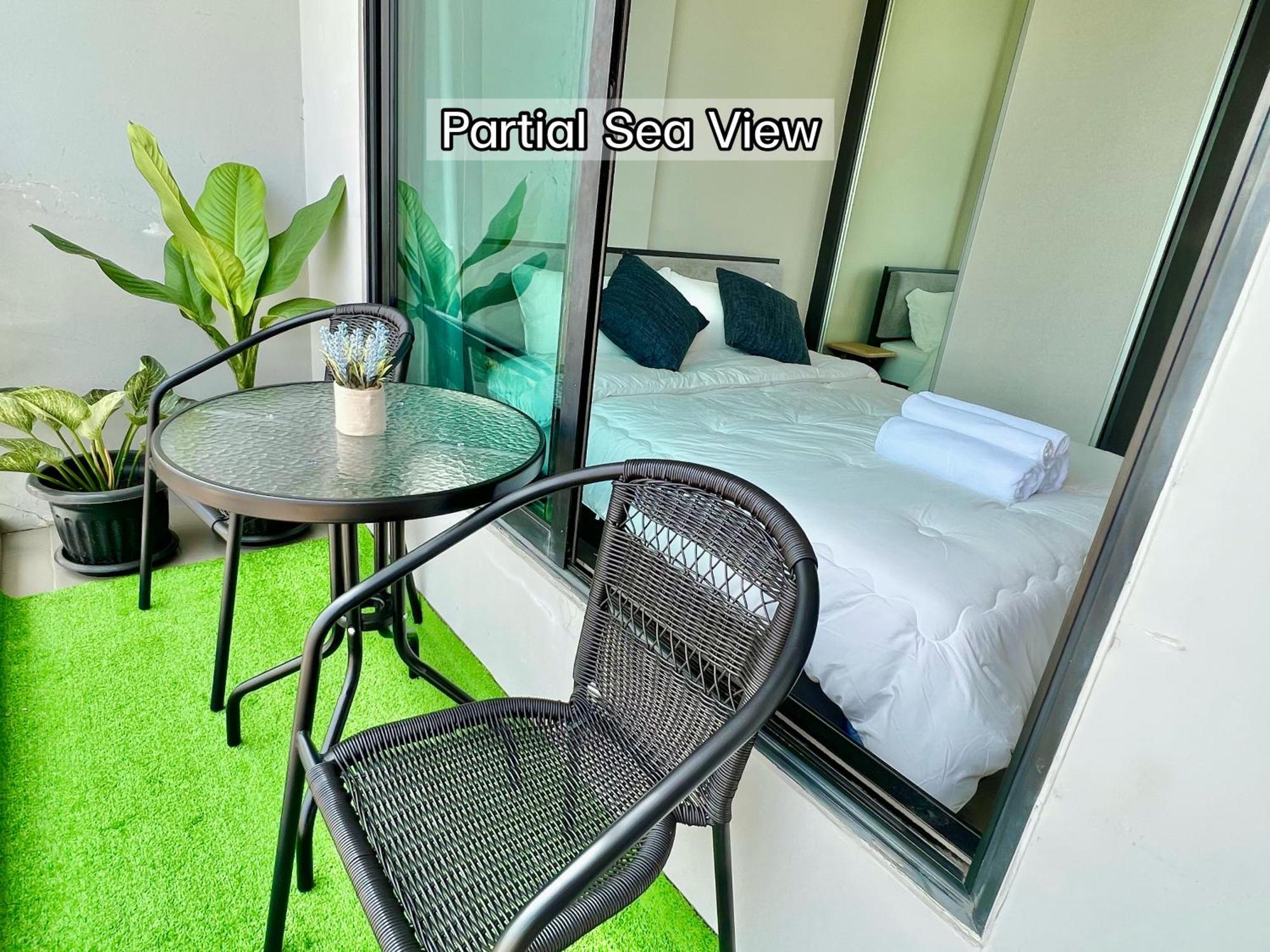 Sea View Pattaya Beach @The Base Central Pattaya Exterior foto
